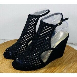 Material Girl Kinzley Peep Toe Ankle Strap Sandals Wedge Size  6